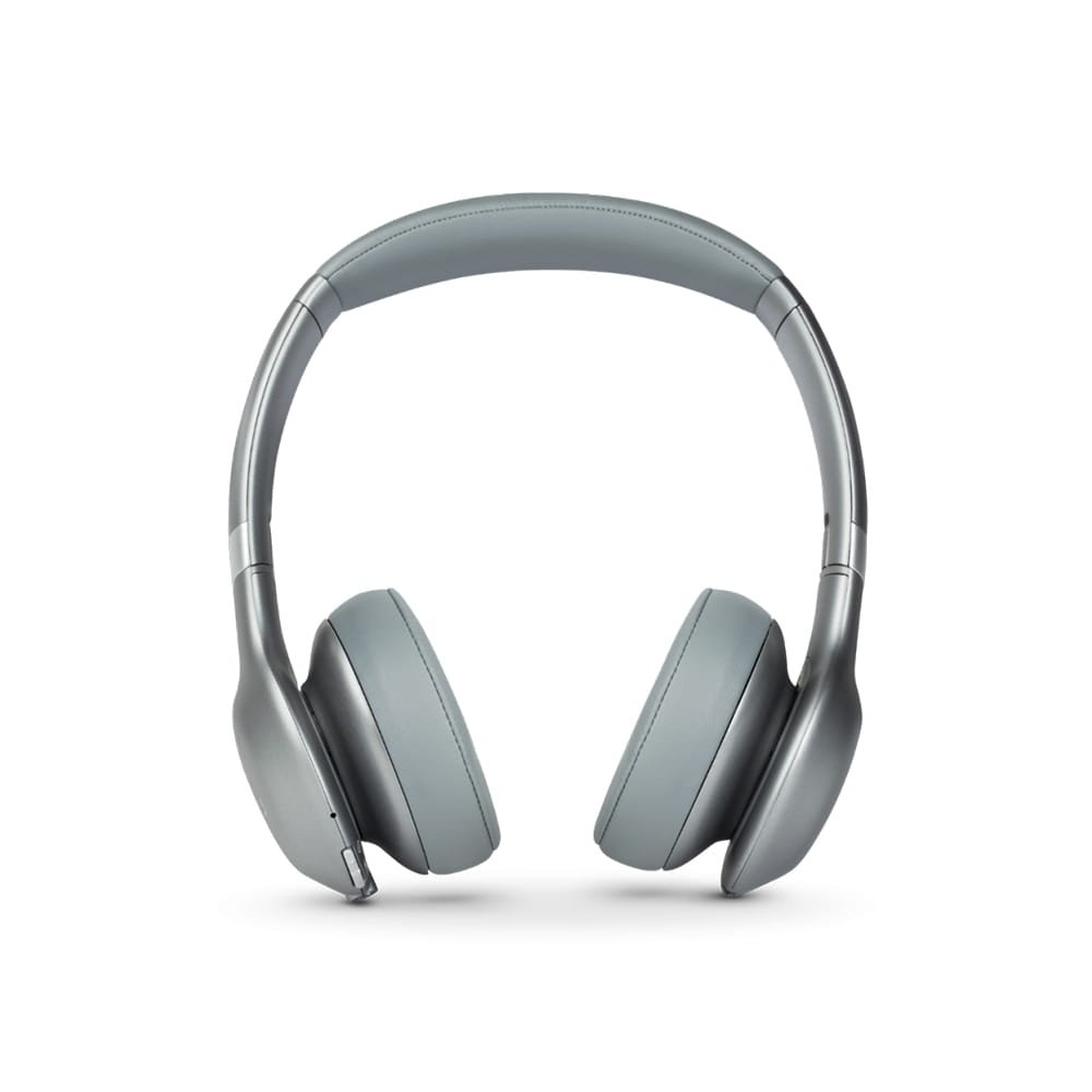 Second image of Premium Wireless Headphones Clear Sound